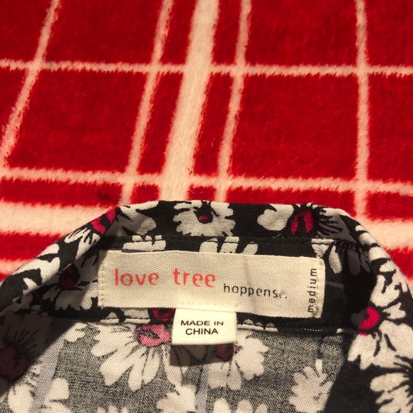 Floral Front Tie Crop - Picture 3 of 3